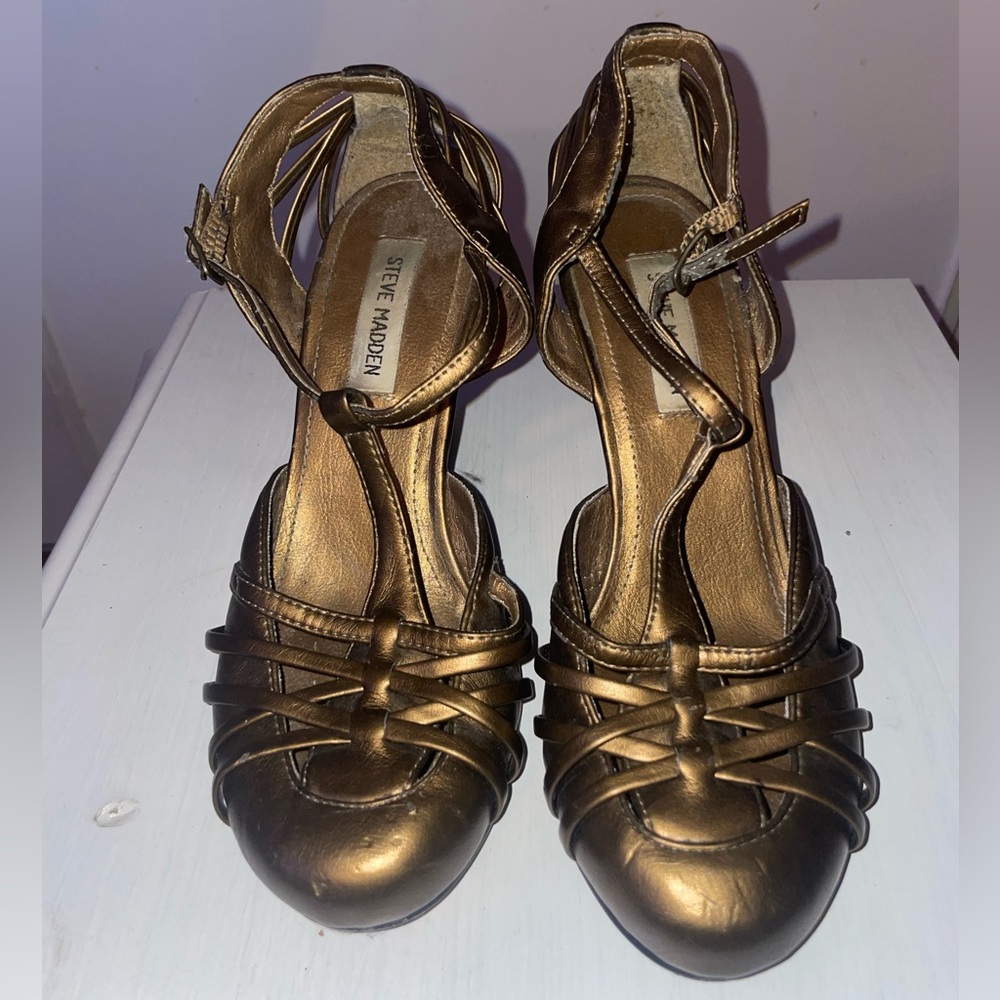 Steve Madden Women's Gold Strappy Heels